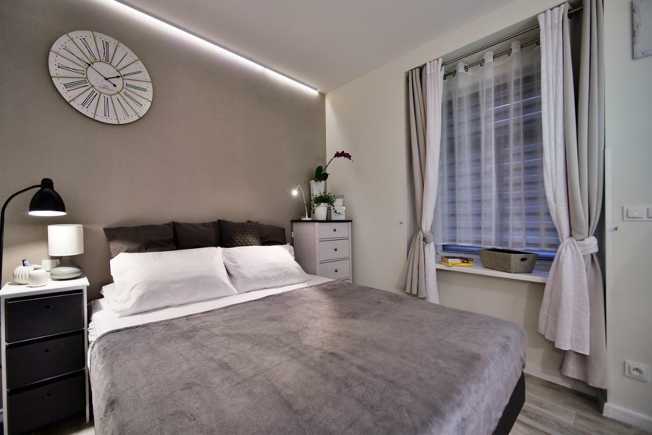 Apartamenty Sjesta Centrum Kudowa-Zdrój Exteriör bild